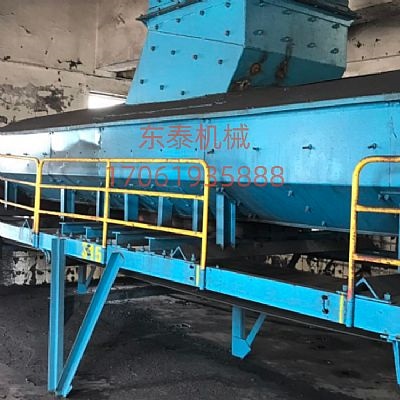 東泰定制生產(chǎn)礦用導(dǎo)料槽 輸送機(jī)無(wú)動(dòng)力除塵導(dǎo)料槽