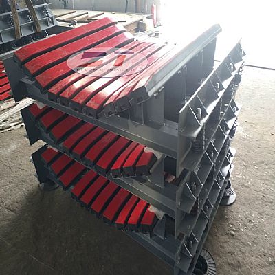 礦用輸送機落料點減震緩沖床,更易安裝分體式緩沖床